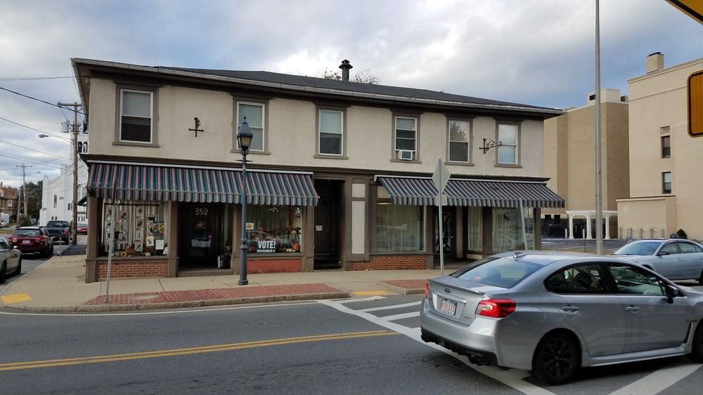 352-358 Main St, Athol, MA 01331